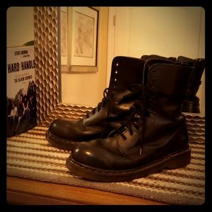 Vintage '90s 10 Eye Dr. Martens Size 9